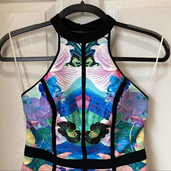 FINDERS KEEPERS Winter Birds Dress Hibiscus Print and Black Size XS - Picture 6 of 15